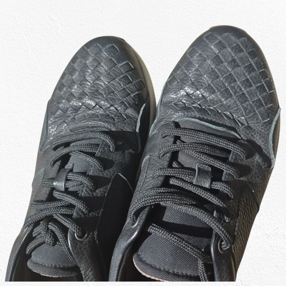 Bottega Veneta authentic bottega